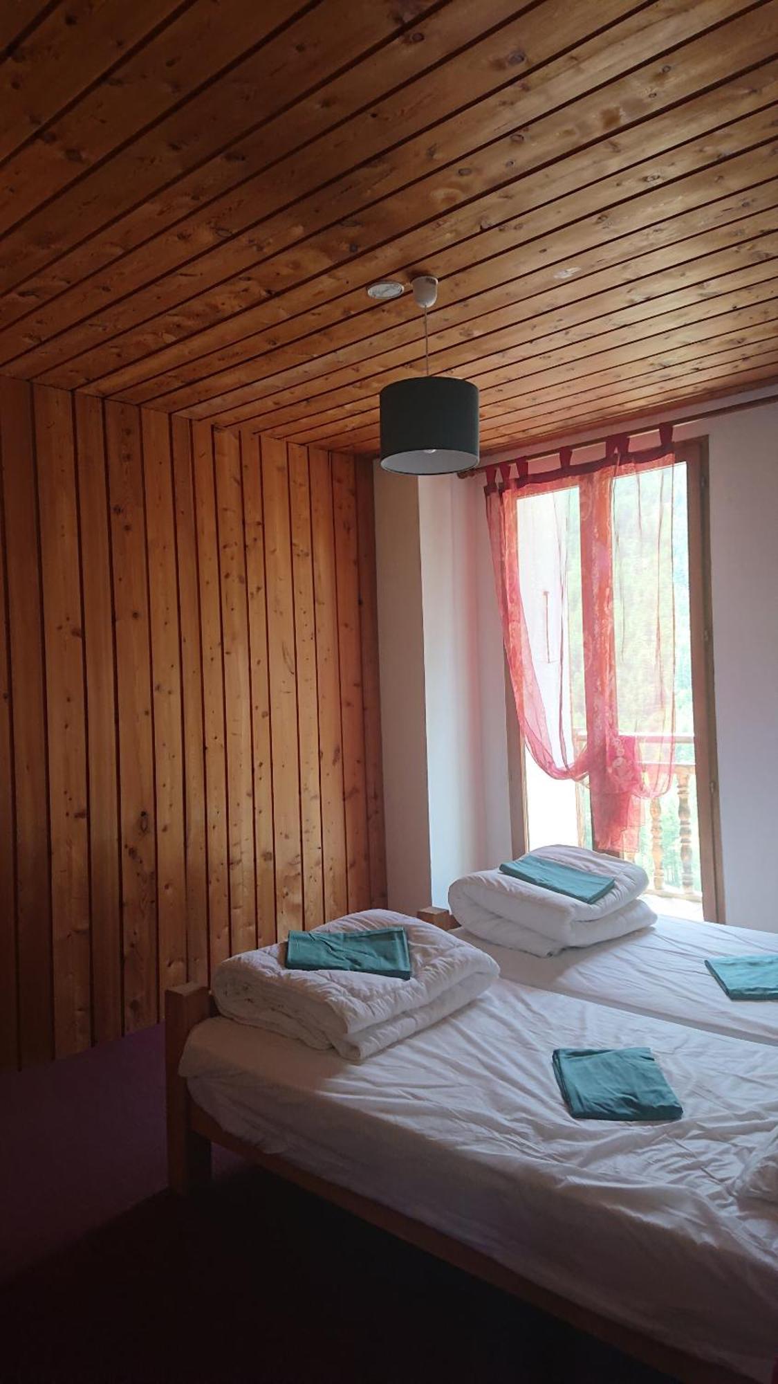 Auberge Les 1000 Cols, Anciennement Val D Azur Molines en Queyras Ruang foto